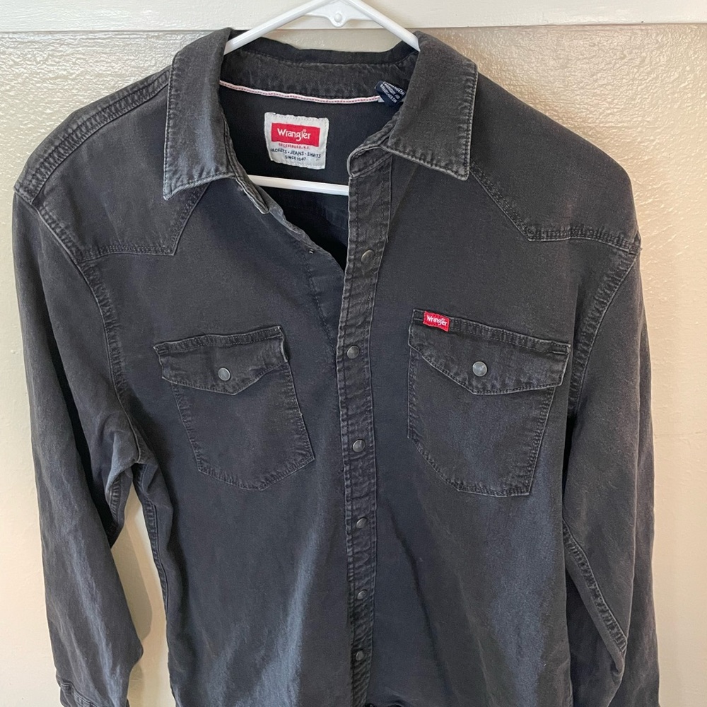 Wrangler Men's Charcoal Button Down Shirt